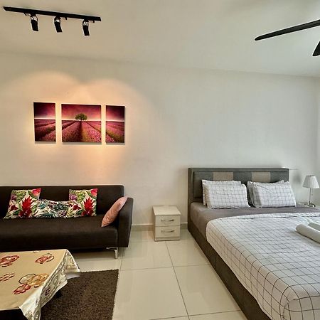 Teega Suites Puteriharbour By Wp Homestay Johor Bahru Eksteriør bilde