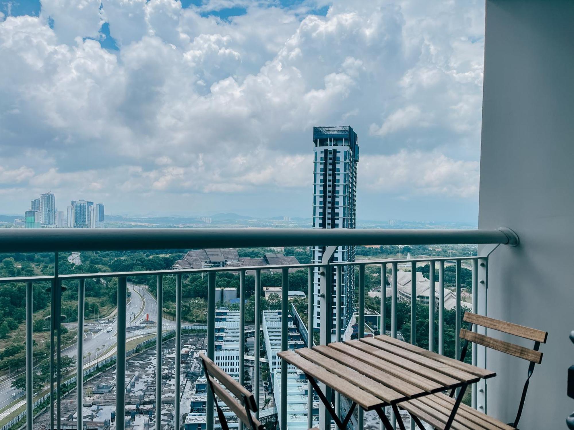 Teega Suites Puteriharbour By Wp Homestay Johor Bahru Eksteriør bilde